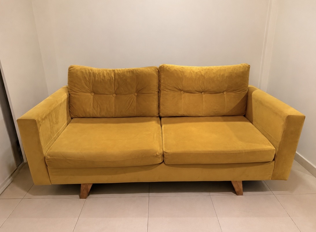 Sillón de gamuza con cierres