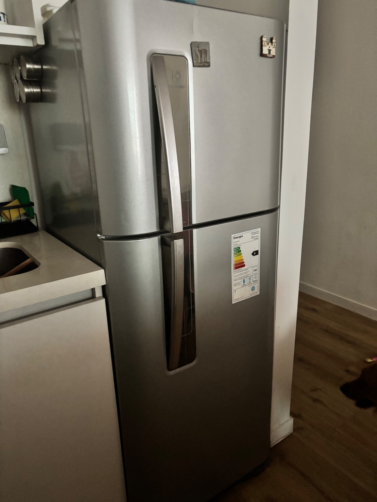 Heladera Electrolux 260L DF3000P