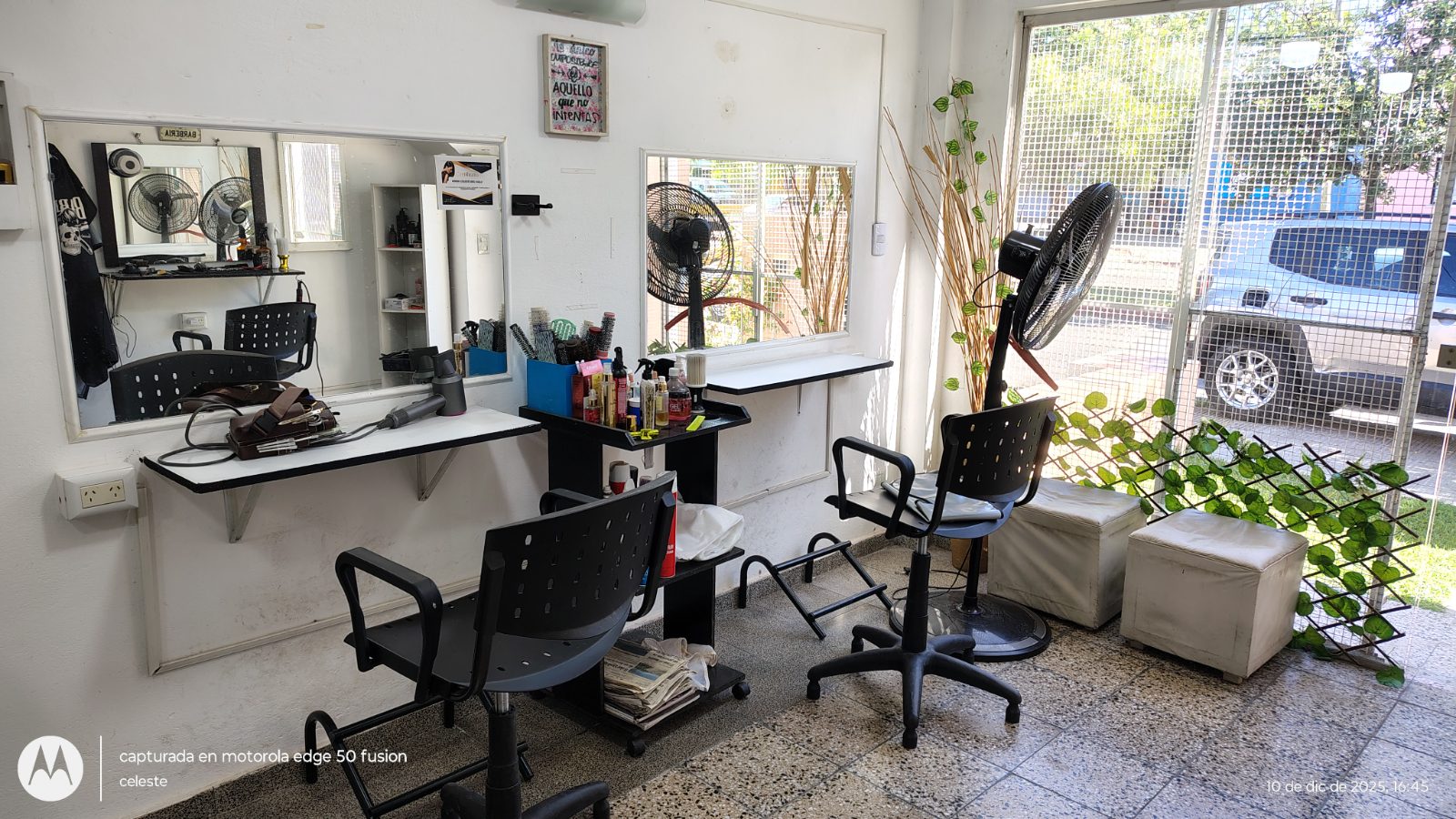 Puestos de trabajo y espejos  precio x los 2