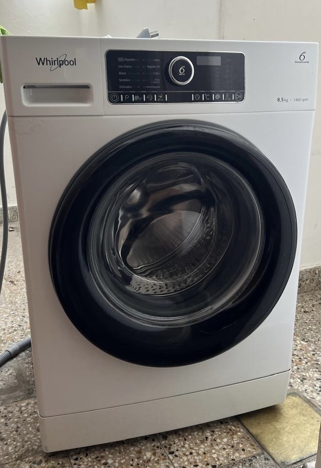 Lavarropas automático Whirlpool Supreme Care inverter hasta 8,5 kg color blanco