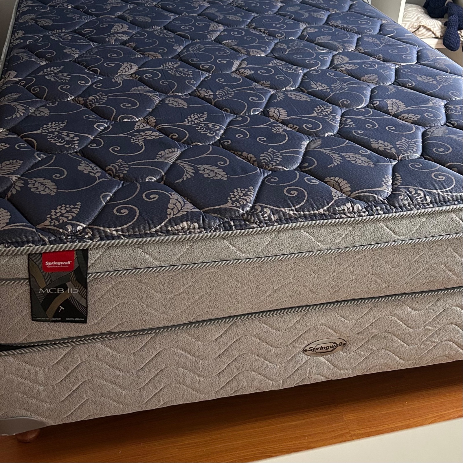 Colchón y sommier 2 plazas springwall