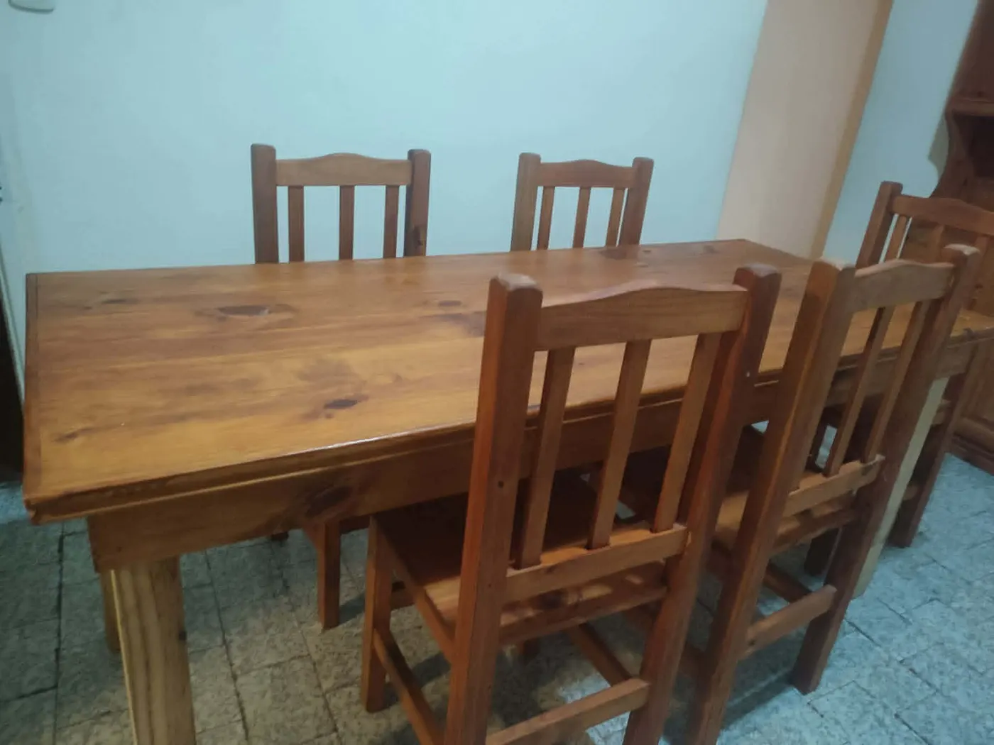 Juego de comedor de pino macizo – Mesa + 6 sillas 