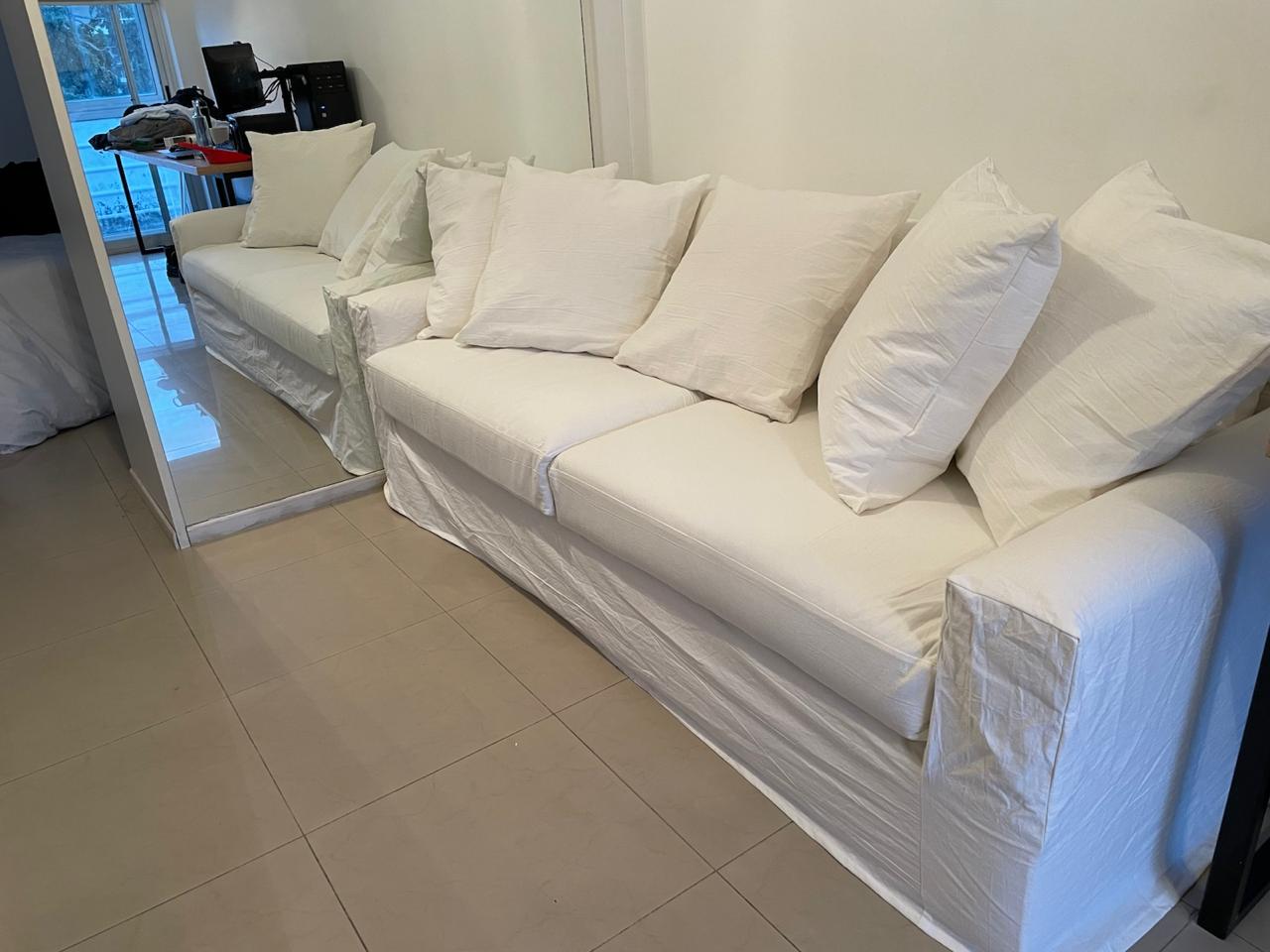 Sillon 3 cuerpos 2m x 1m en buen estado