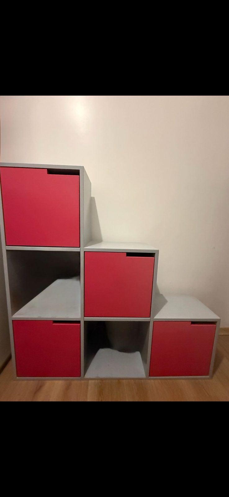 Mueble organizador laqueado