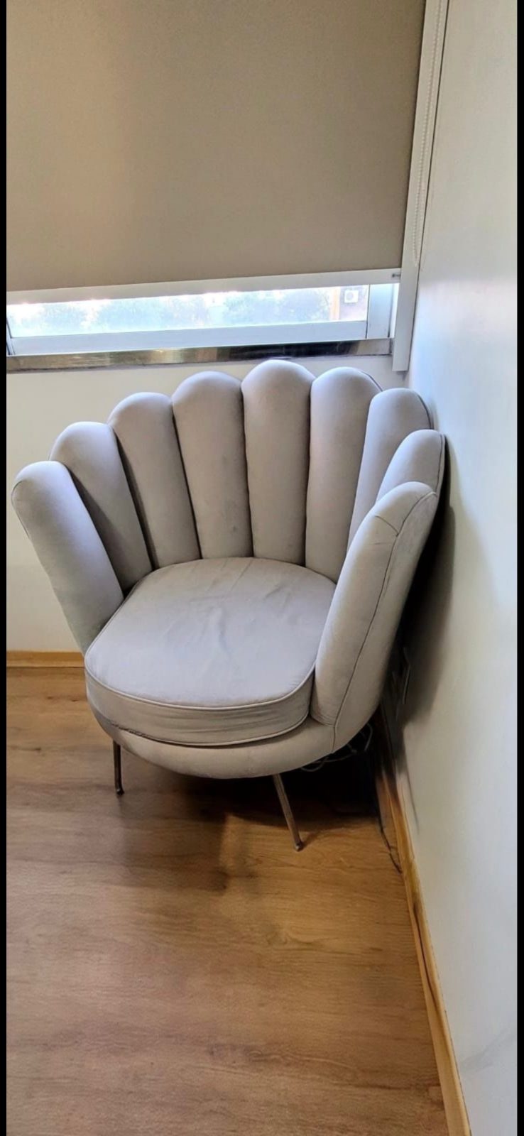 Sillón ovalo pana gris