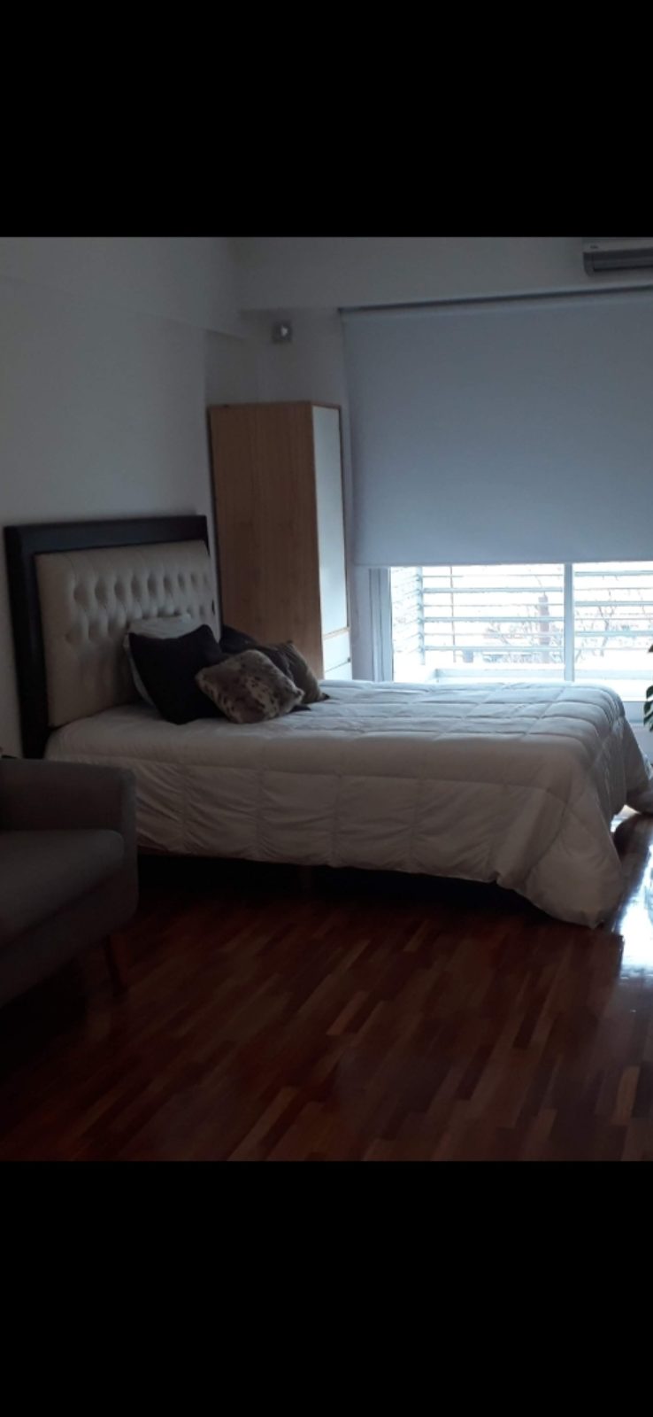 Sommier con colchón 2 plazas + respaldo capitone 