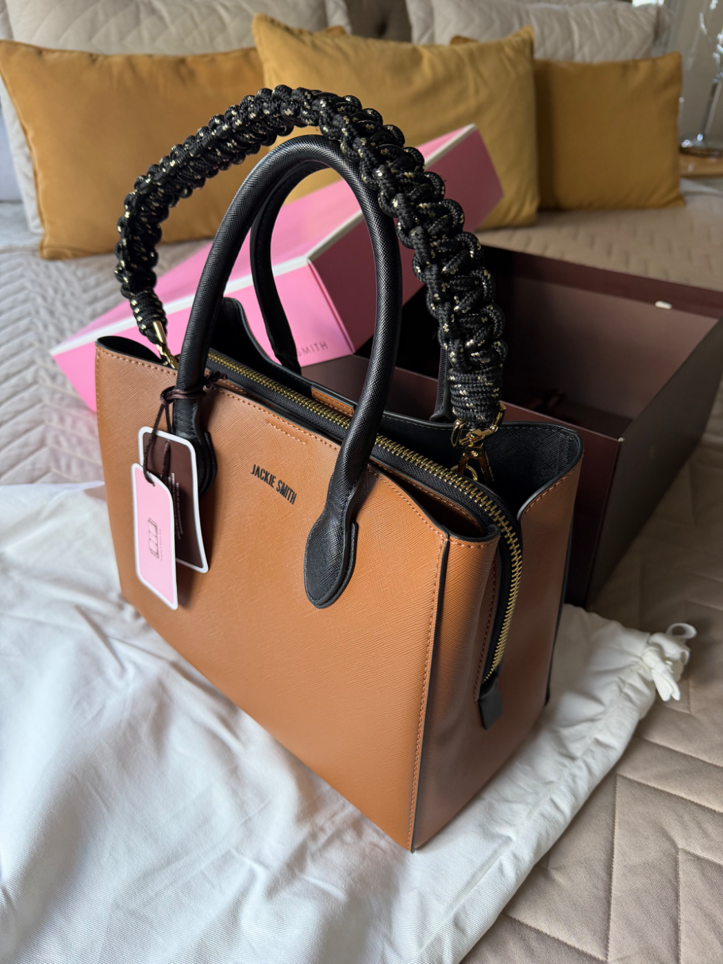 Cartera Jackie Smith sin uso