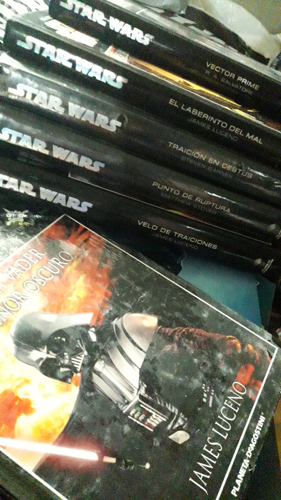 Novelas STAR WARS de Planeta Deagostini