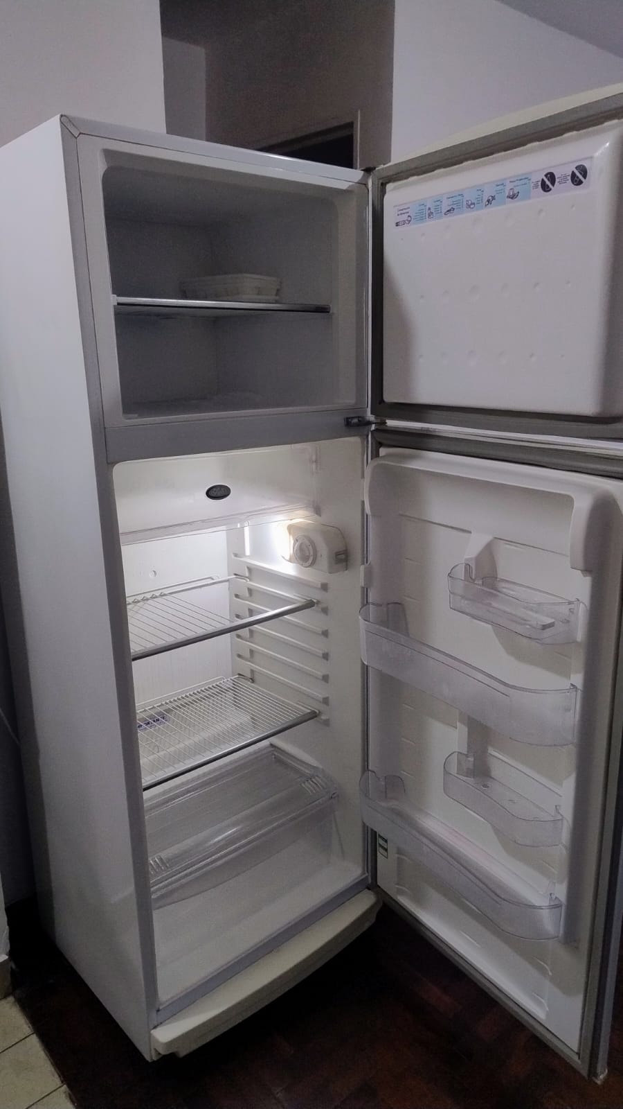 Heladera Standard Electric 