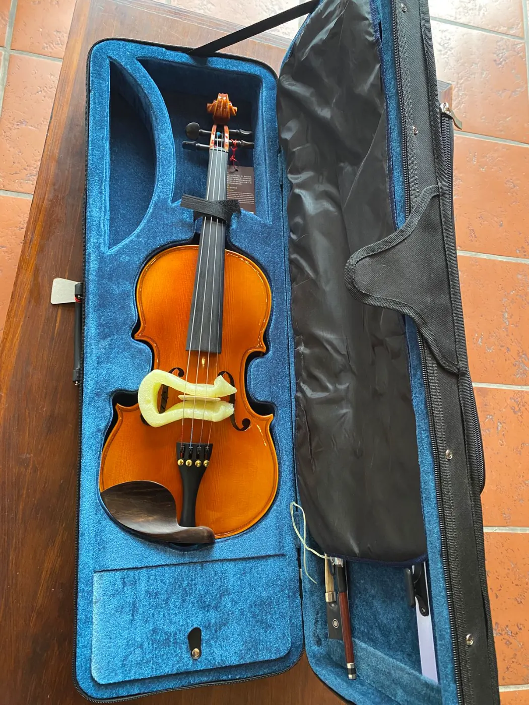 Violin Yirelly CV 106 4/4 Nuevo sin uso caja maciza