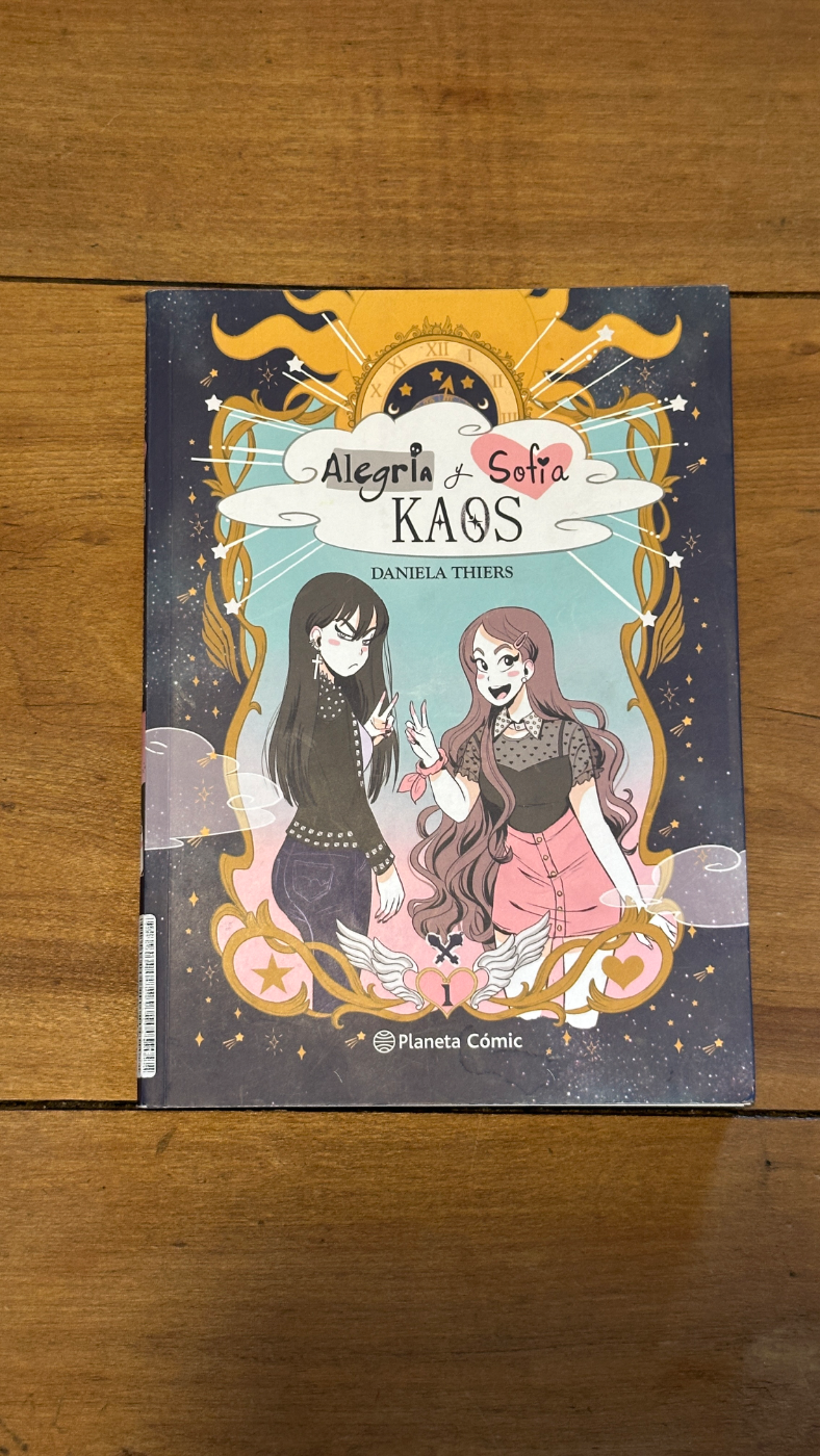 libro “Alegría y Sofía: Kaos 1” de Daniela Thiers.