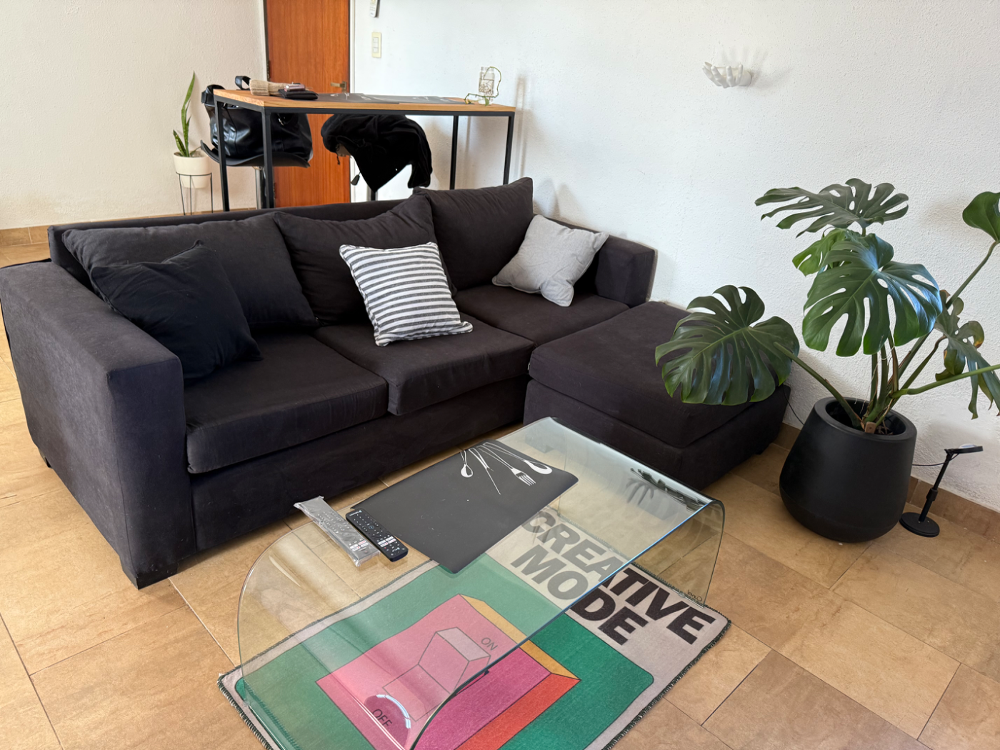 Sillón Pana negro 2,10 x 85 con camastro