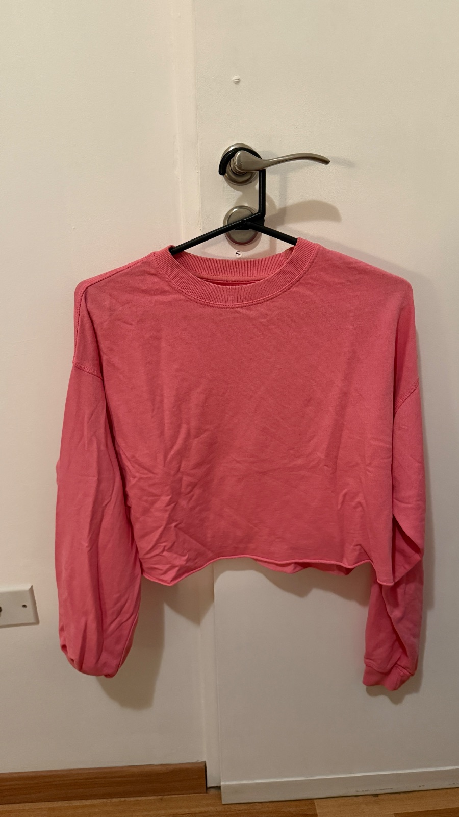 Buzo corto finito manga larga talle M marca pull and bear